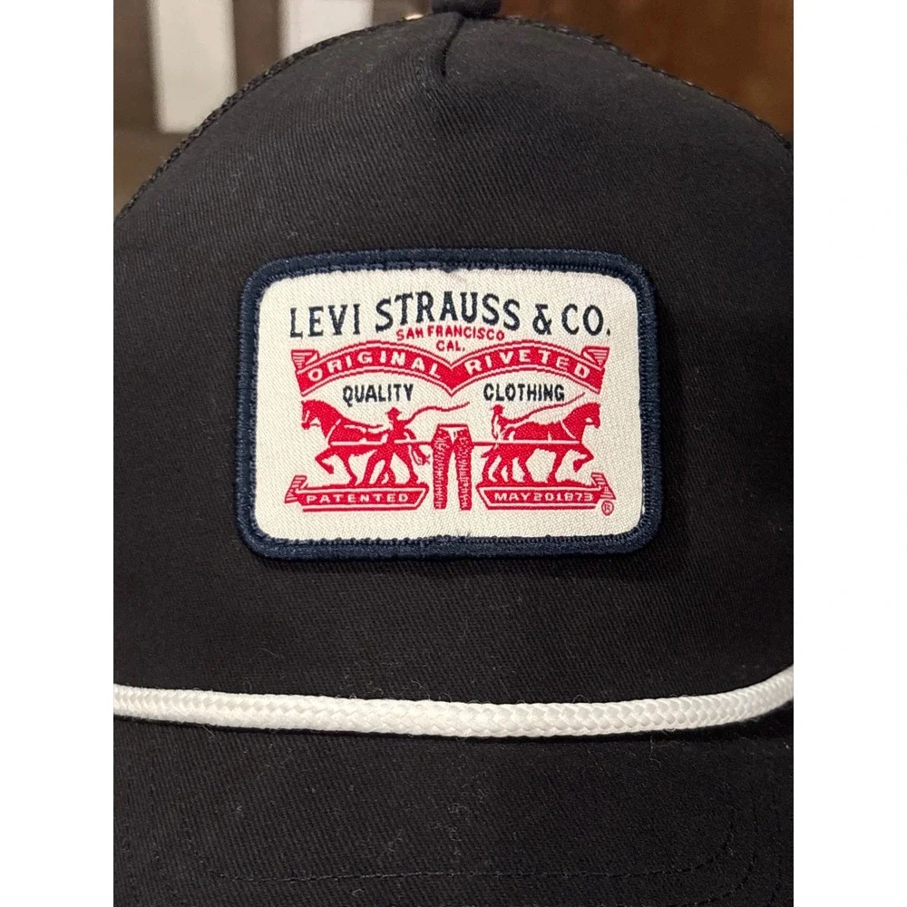Levis Kids Black Trucker Hat Snapback Mesh Logo Patch Rope Cap 8685-023